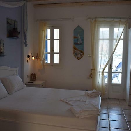 Studios Niovi Serifos Livadi  Екстериор снимка