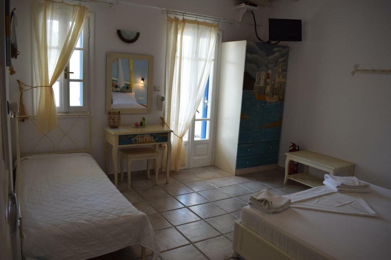 Studios Niovi Serifos Livadi  Екстериор снимка